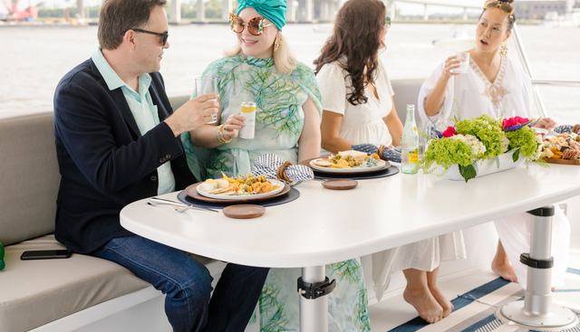 MISS EMILY yacht charter 4