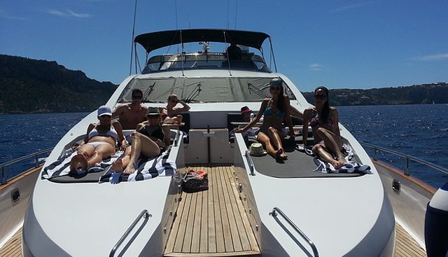 LADY ALHENA OF LONDON yacht charter 3