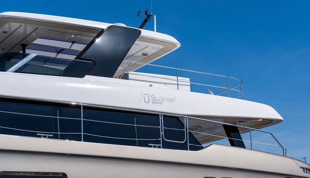 AMILEO yacht charter 3
