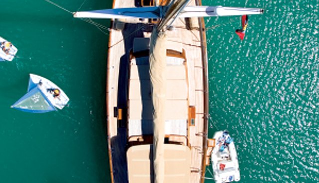 TIZIANA yacht charter 3