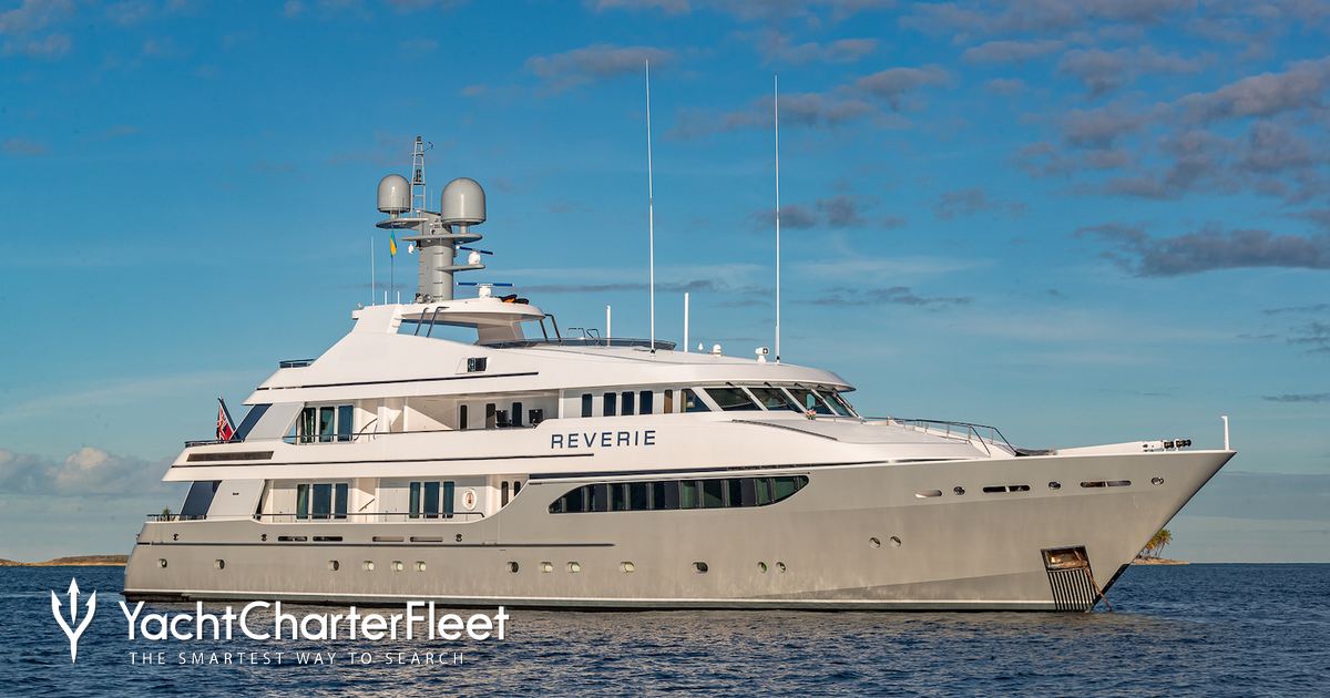 REVERIE yacht charter 2