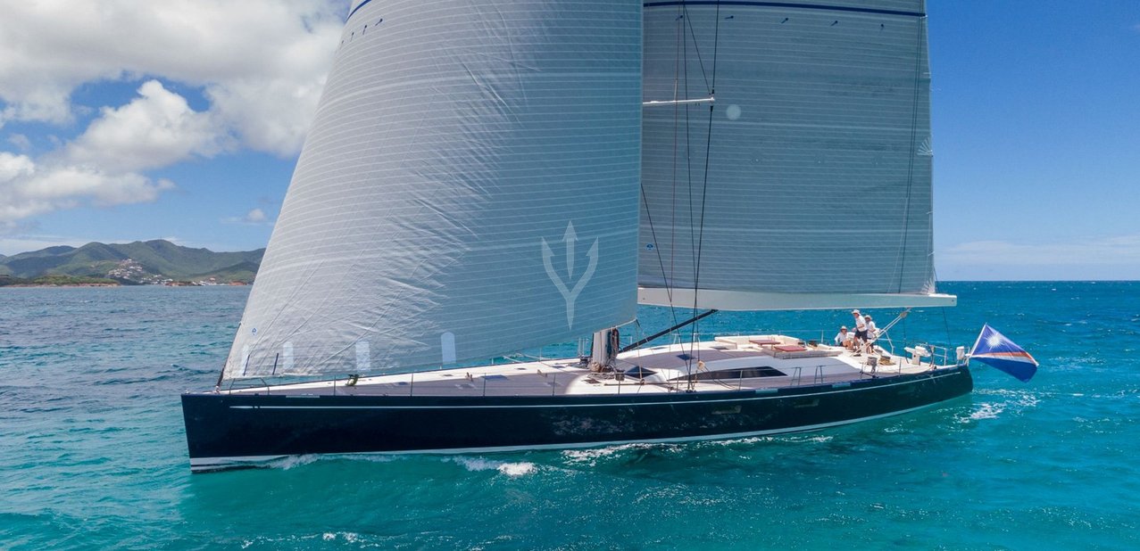 LEONARA YACHT CHARTER yacht charter