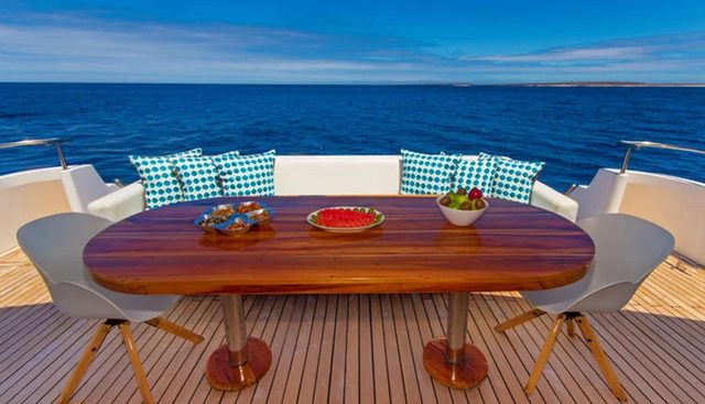 GRAND MAJESTIC yacht charter 4