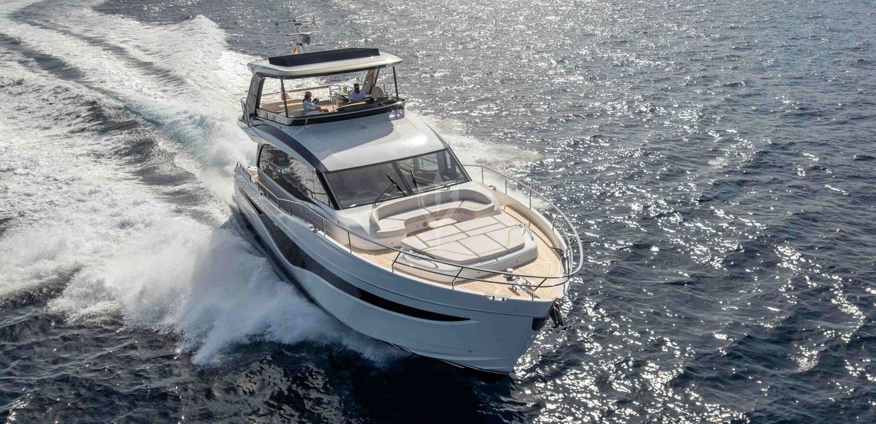 SOHAZ IV YACHT CHARTER yacht charter