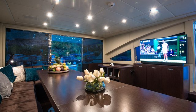MILU II yacht charter 4