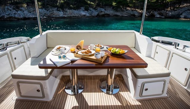 TAMARA II yacht charter 5