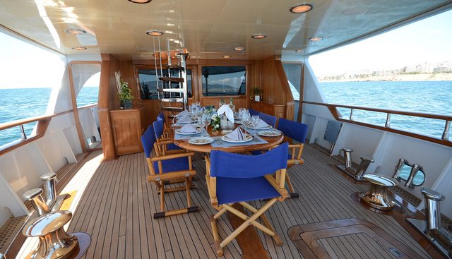 CAMELLIA I yacht charter 5