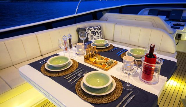 CAELUM yacht charter 5