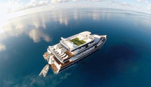 OCEAN DIVINE yacht charter 5