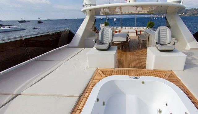 DARLING yacht charter 2