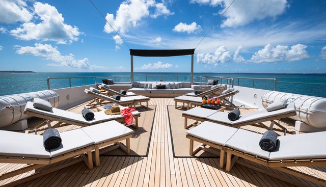 MARIU yacht charter 4