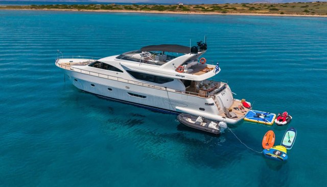 SALTY yacht charter 3