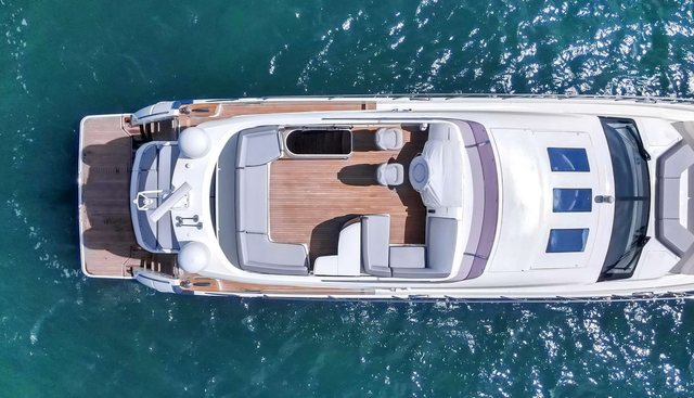 SNOWBIRD yacht charter 3