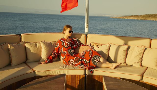 HALAS 71 yacht charter 4