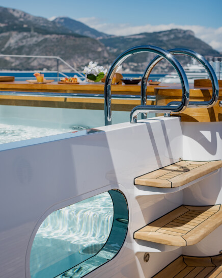 VENTUM MARIS yacht charter 5