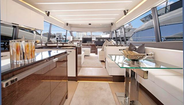 ROMY ONE yacht charter 5