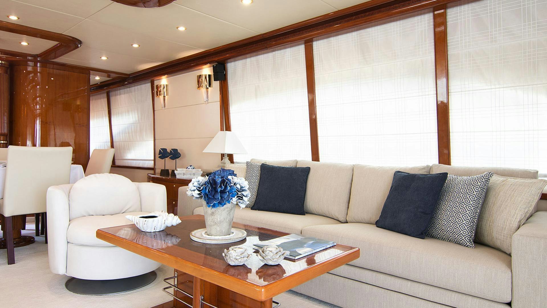 DREAM B yacht charter 3