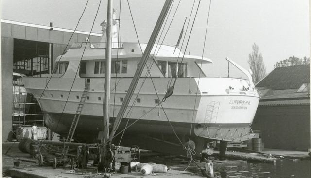 EUPHROSYNE yacht charter 3