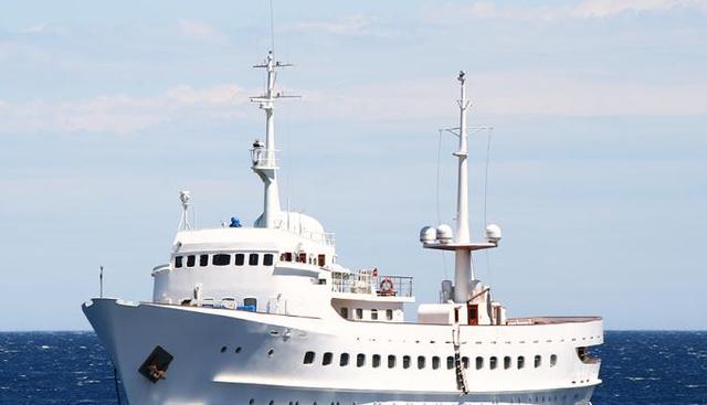 BLUE DAWN yacht charter 2