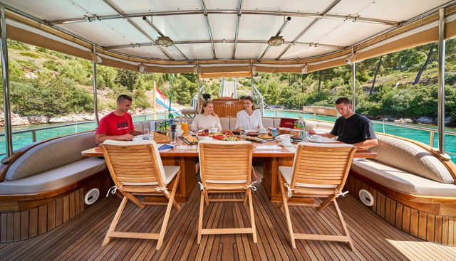 LIBRA yacht charter 4