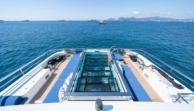 ALULIM yacht charter 5