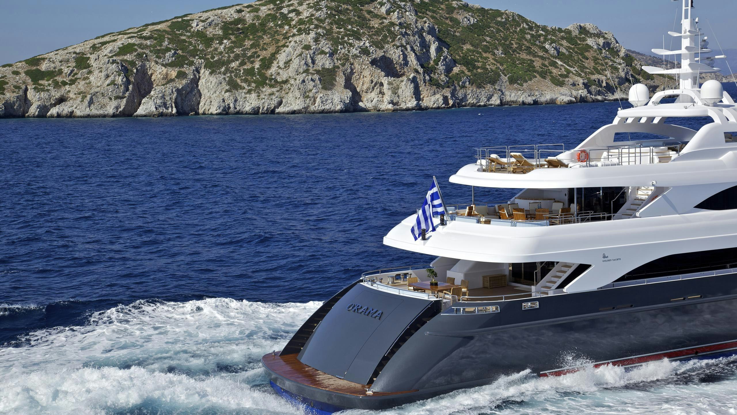 MIA RAMA yacht charter 4