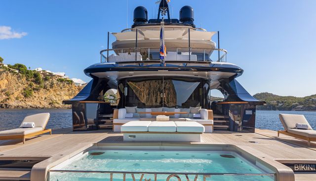 LIV LOVE yacht charter 4