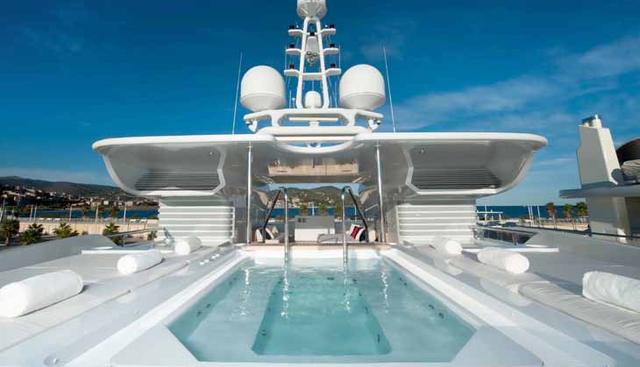 TRIPLE SEVEN yacht charter 3