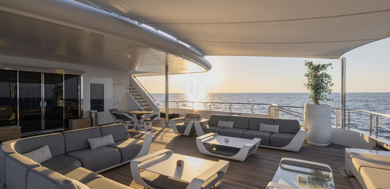MOONLIGHT II yacht charter 4