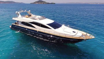 4'TS yacht charter 4