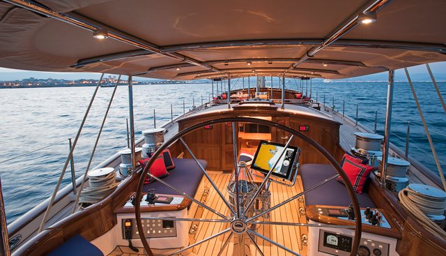ATALANTE yacht charter 4