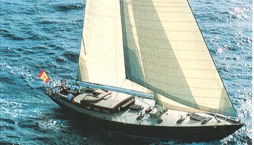 CHARLATAN yacht charter 5