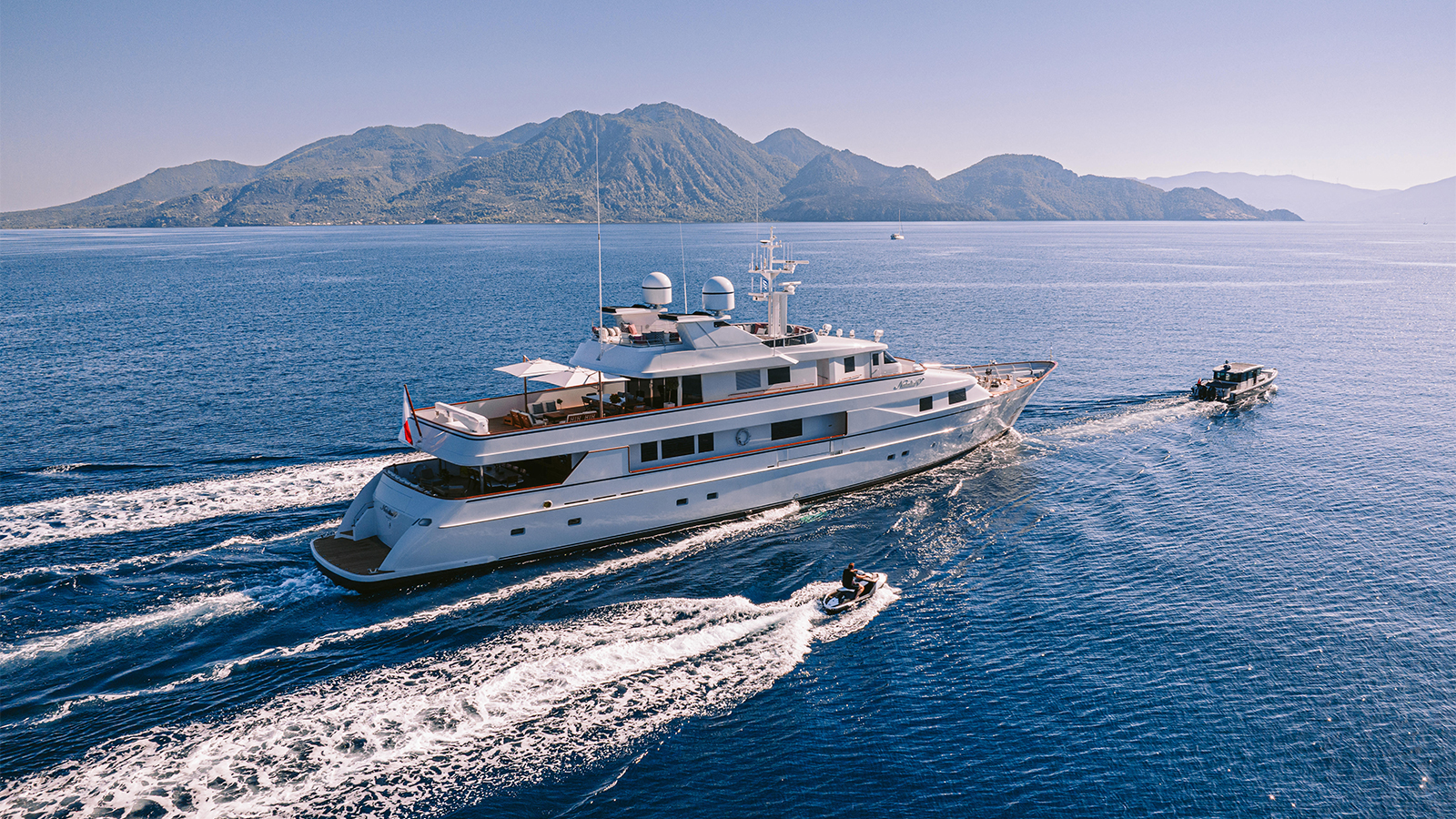 NATALIA V yacht charter 4