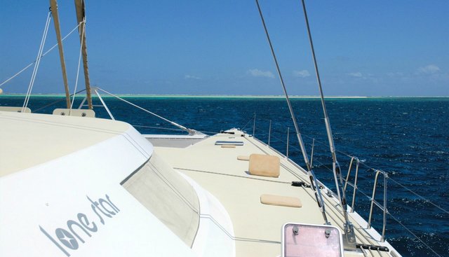 LONESTAR yacht charter 3
