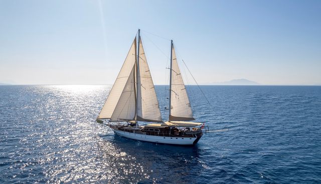 ARABELLA yacht charter 5