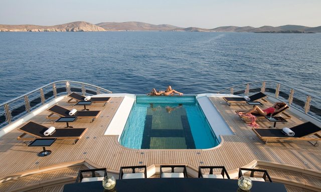 ALFA NERO yacht charter 5
