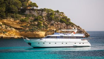 LAGOON yacht charter 5