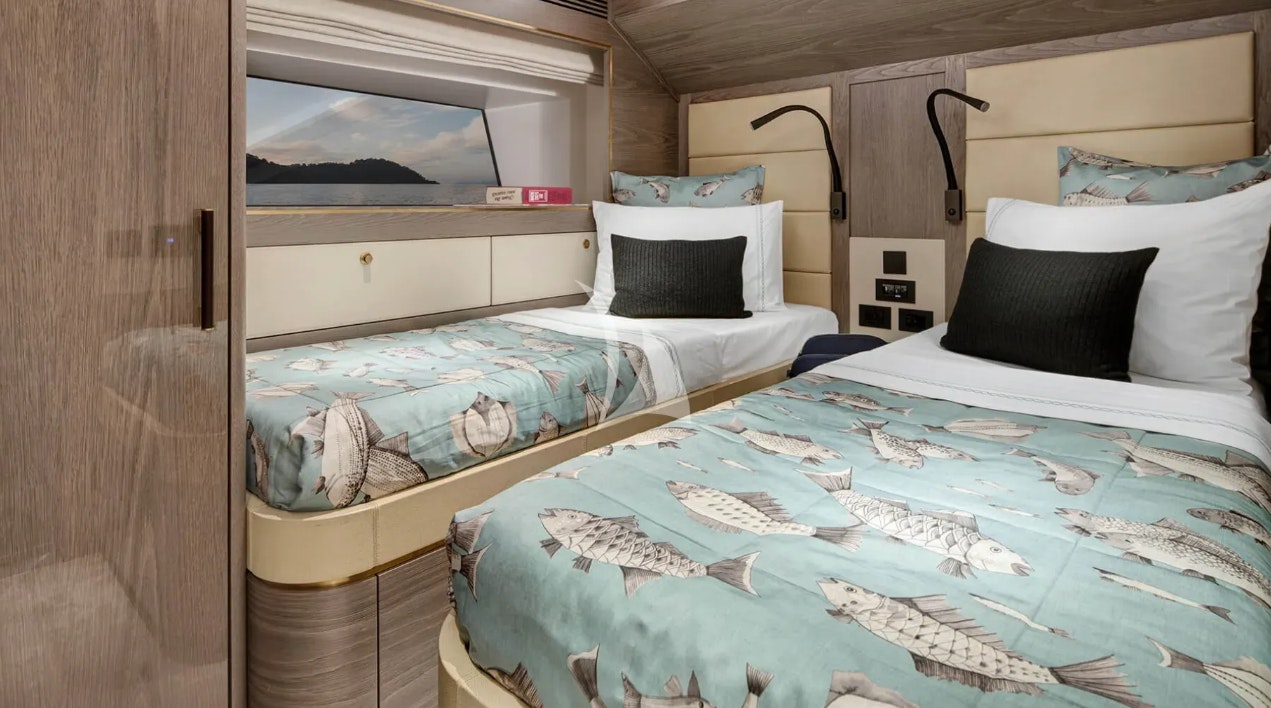 THEOTOKOS VI yacht charter 4