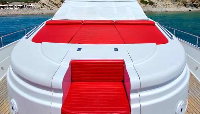 GEMINIS yacht charter 3