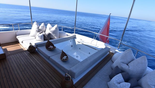 BYZANTIUM yacht charter 4