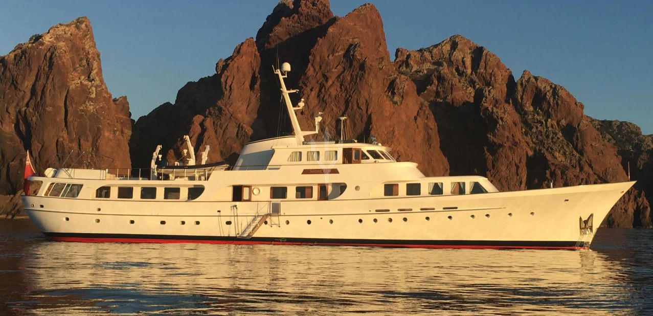 SECRET LIFE YACHT CHARTER yacht charter