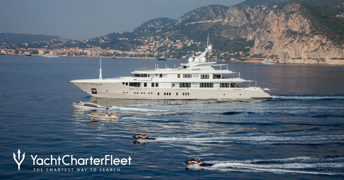 PLAN B yacht charter 2