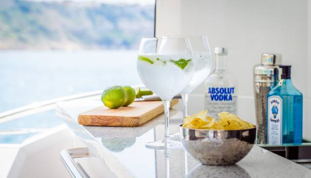 ADRIANO yacht charter 5