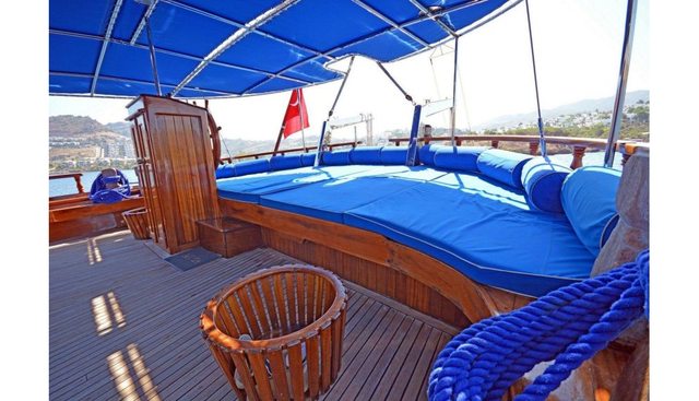 BAHRIYELI D yacht charter 5