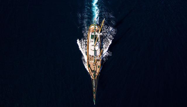ARKTOS yacht charter 5