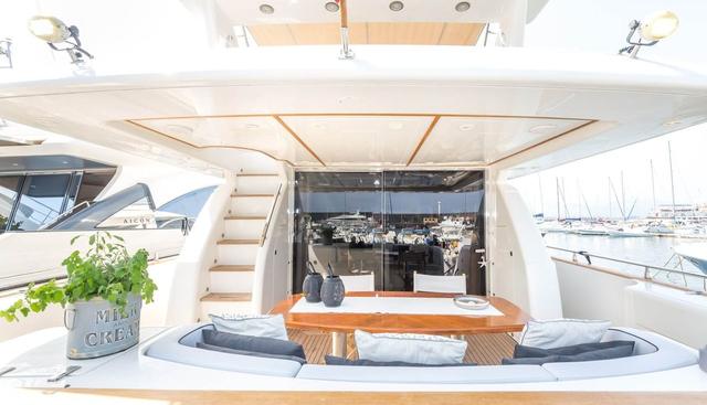 STRADIVARIA yacht charter 4