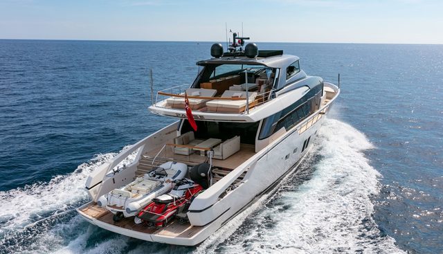BELLE DE NUIT yacht charter 5