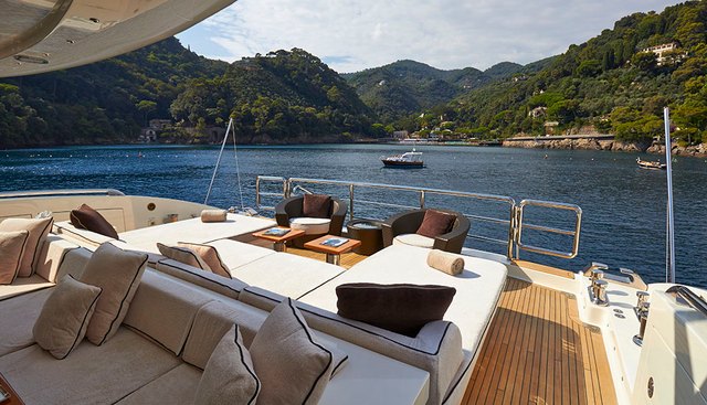 ANTELOPE III yacht charter 5
