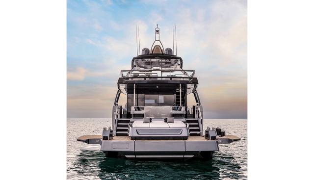 COCO yacht charter 5