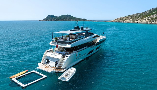 DADDY'S DREAM 2 yacht charter 5